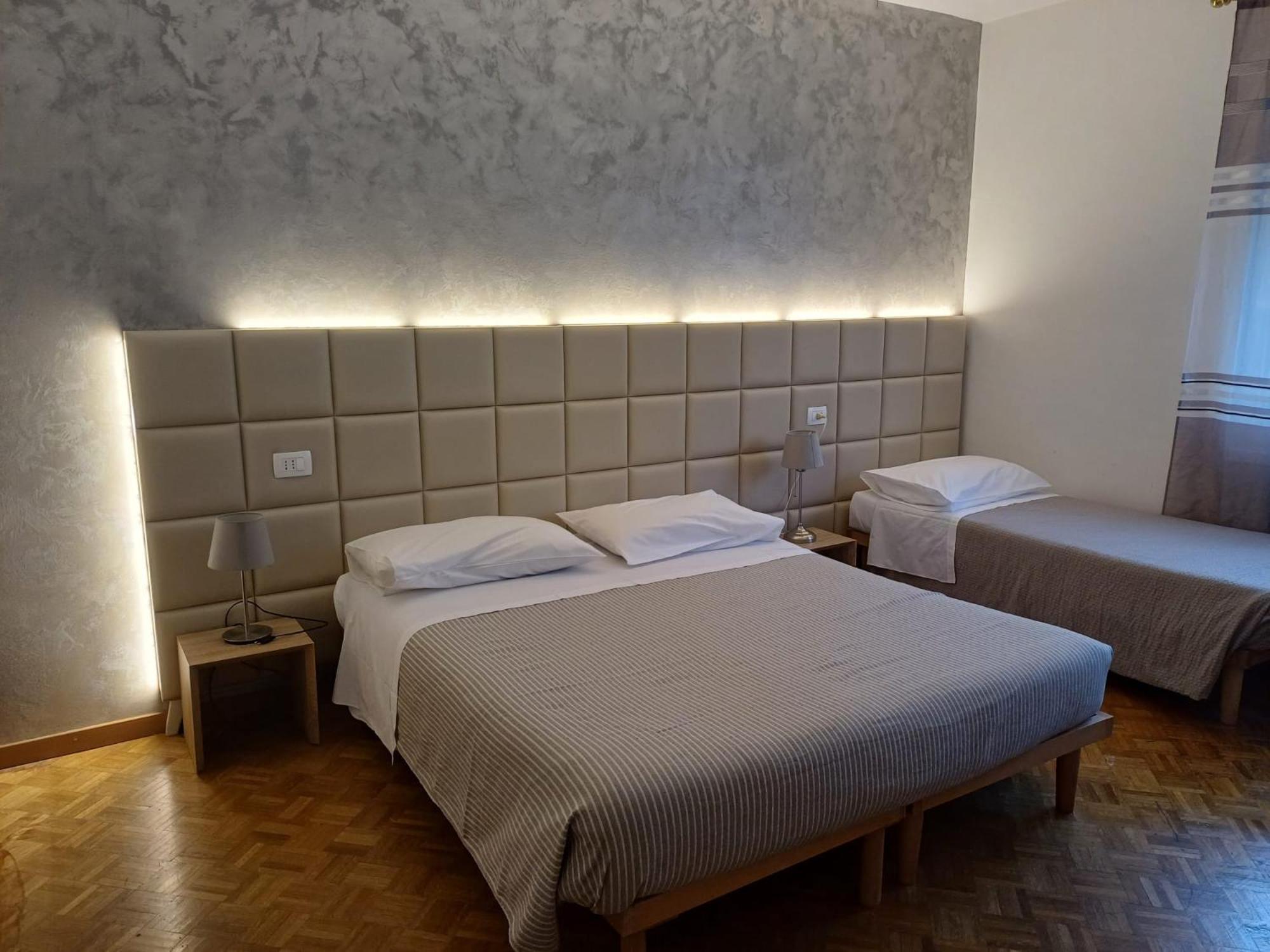 Residence Sole Trieste Extérieur photo
