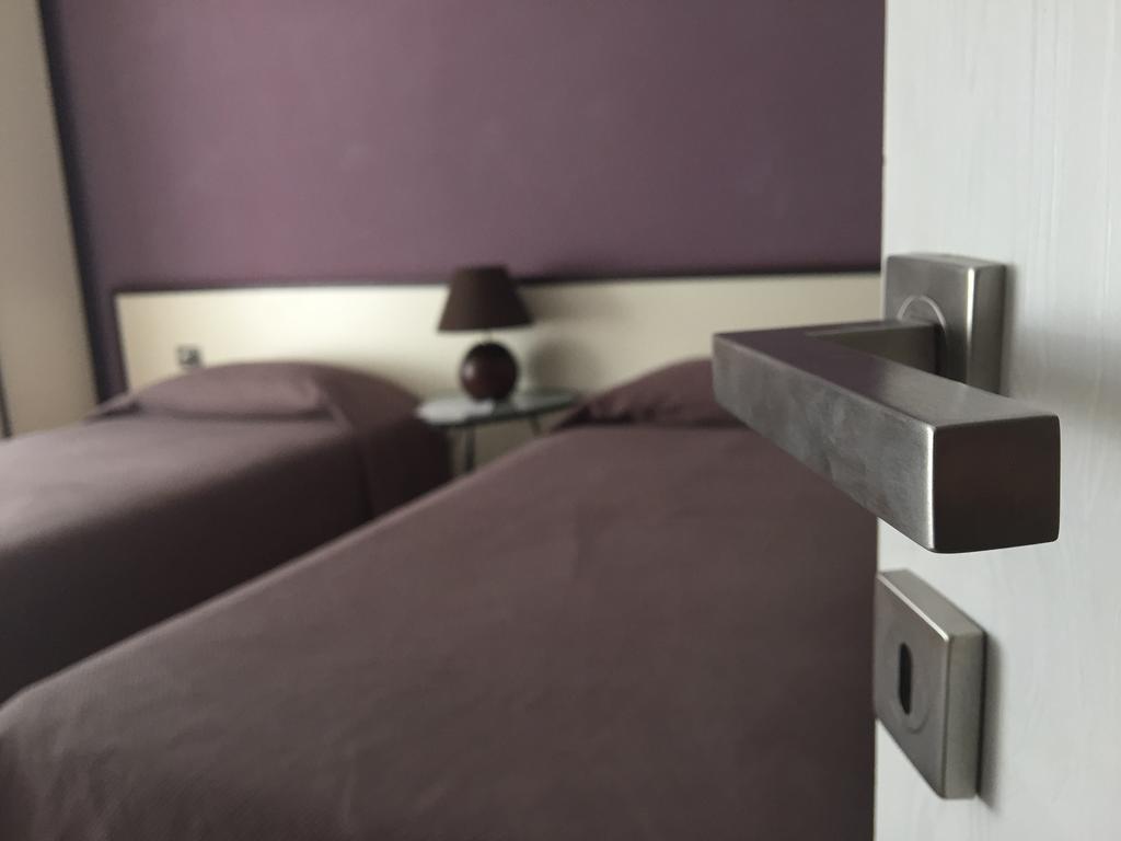 Residence Sole Trieste Extérieur photo